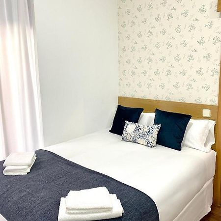 Apartamentos Fuencarral II マドリード エクステリア 写真