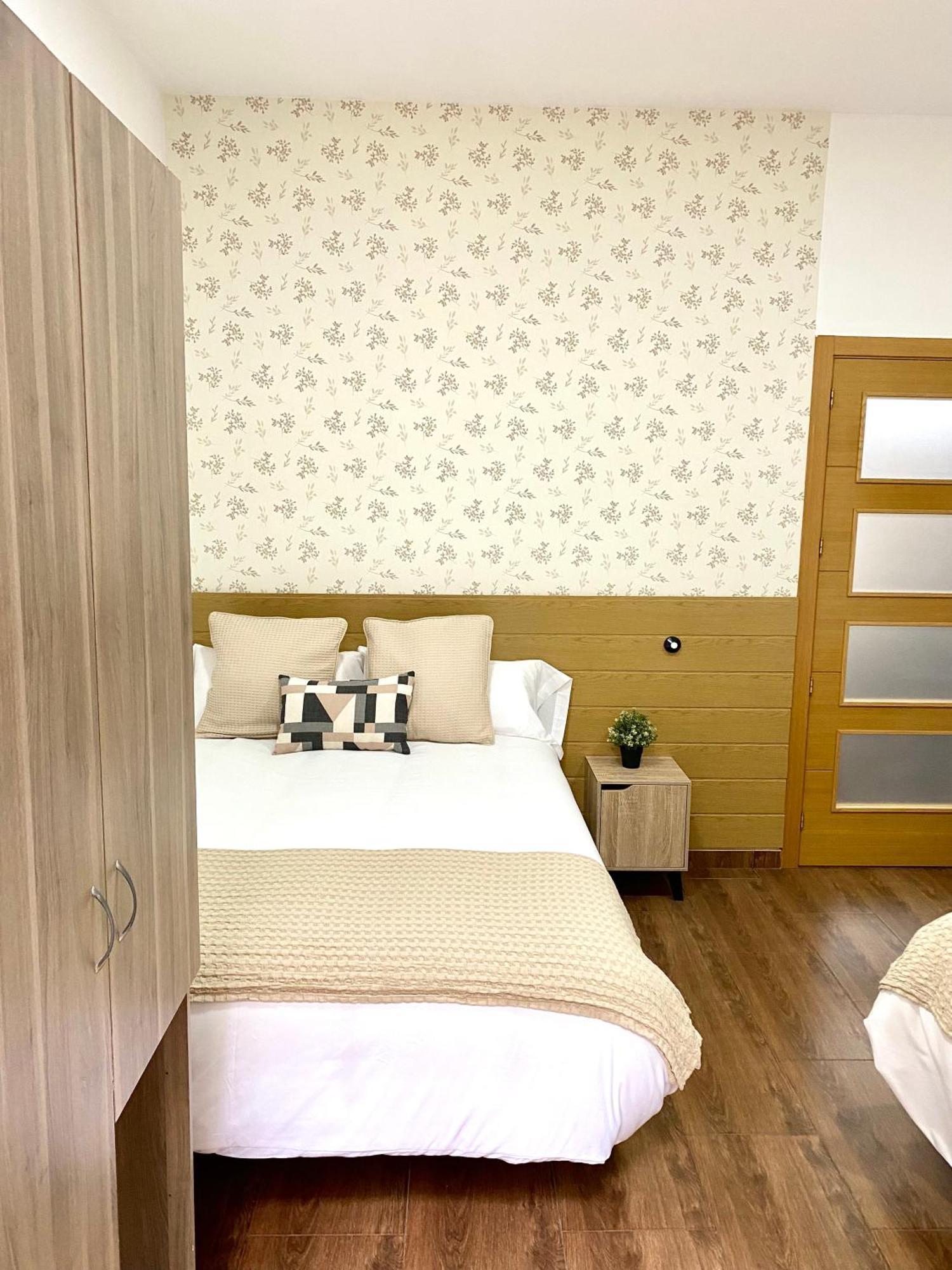 Apartamentos Fuencarral II マドリード 部屋 写真
