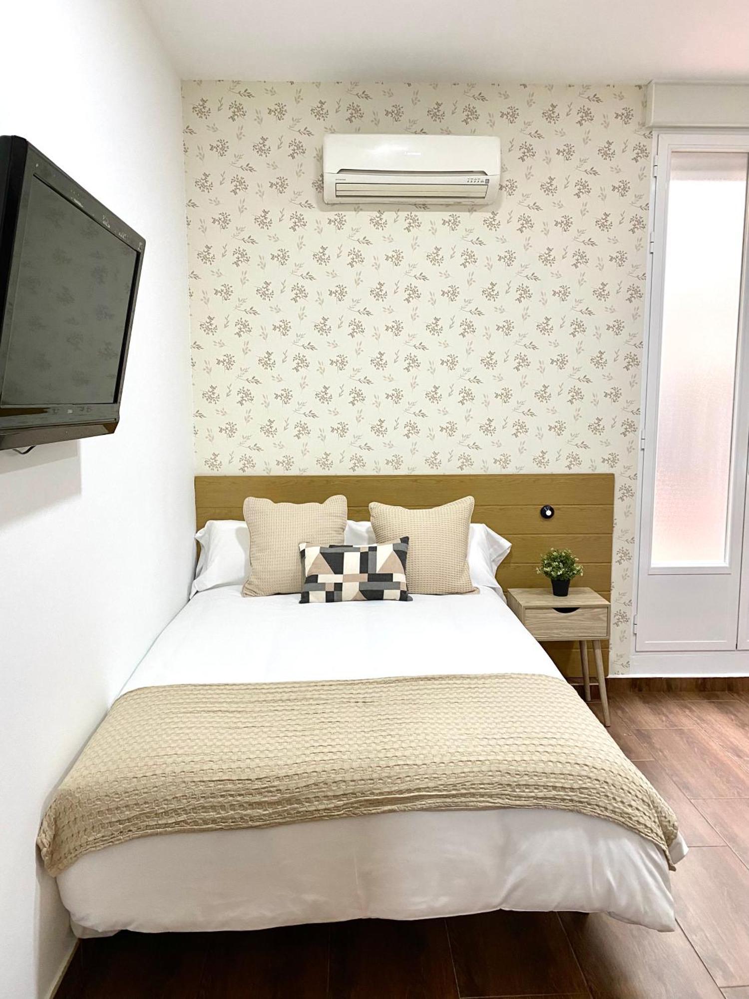 Apartamentos Fuencarral II マドリード 部屋 写真