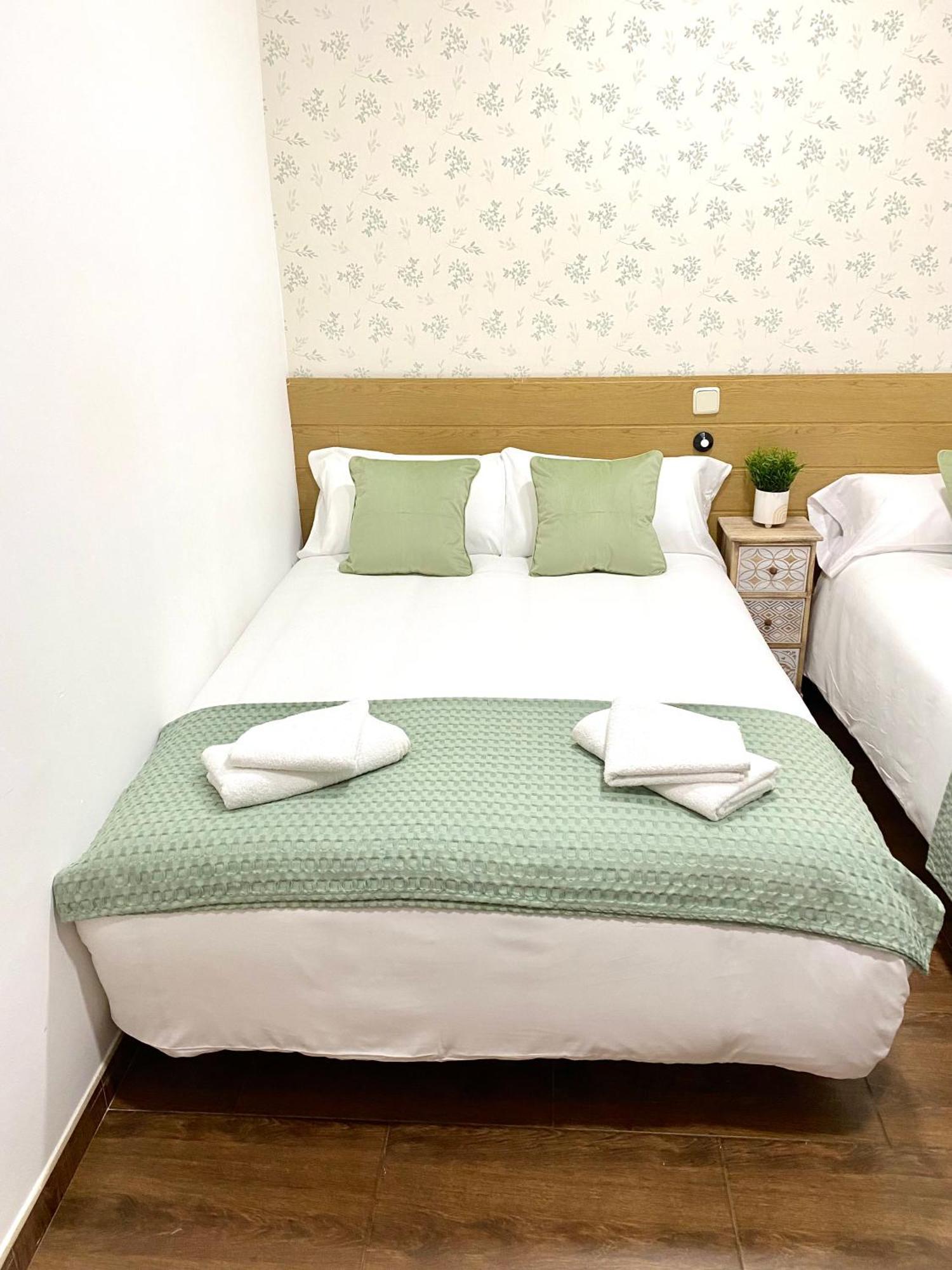 Apartamentos Fuencarral II マドリード 部屋 写真