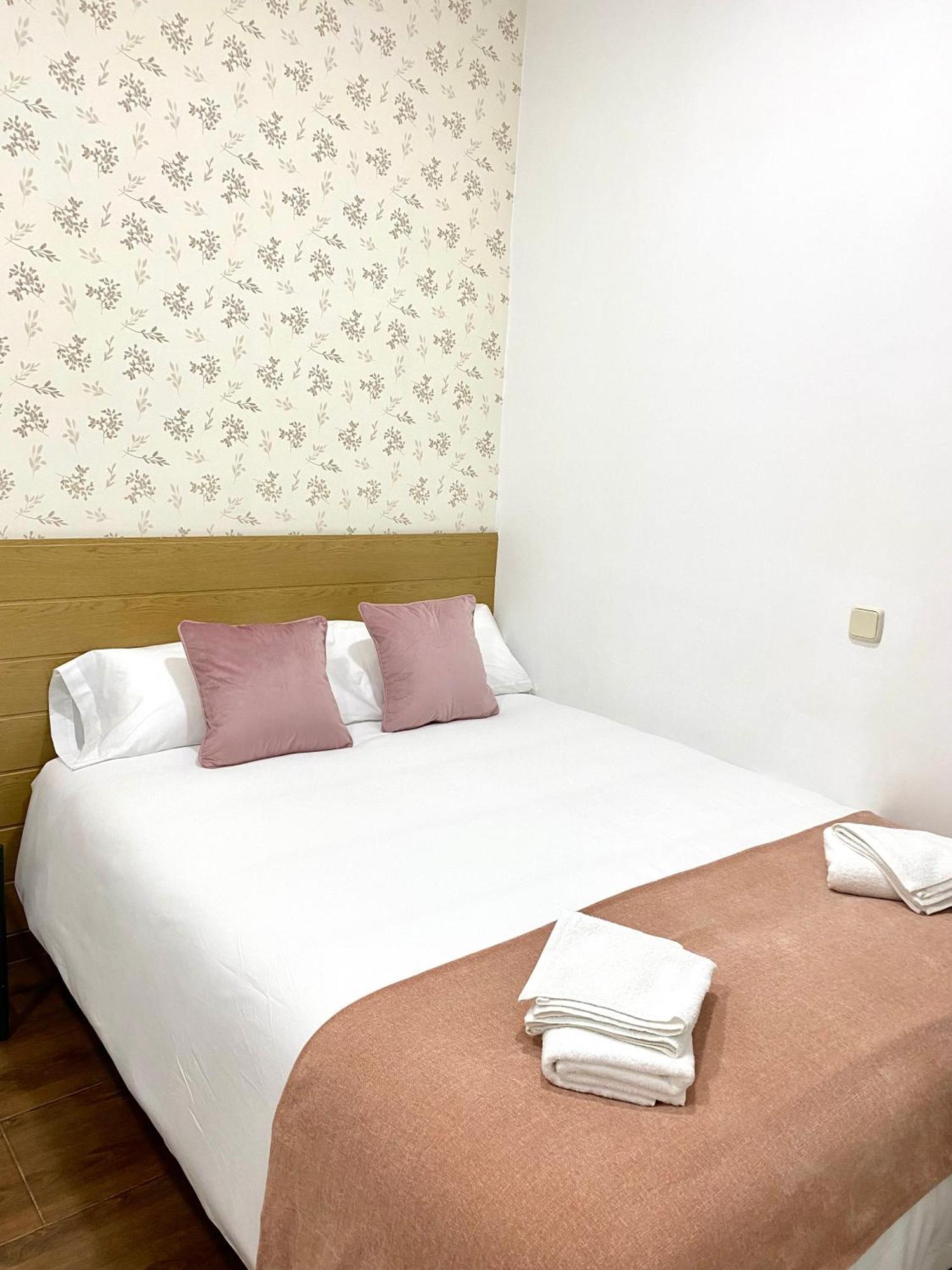 Apartamentos Fuencarral II マドリード 部屋 写真
